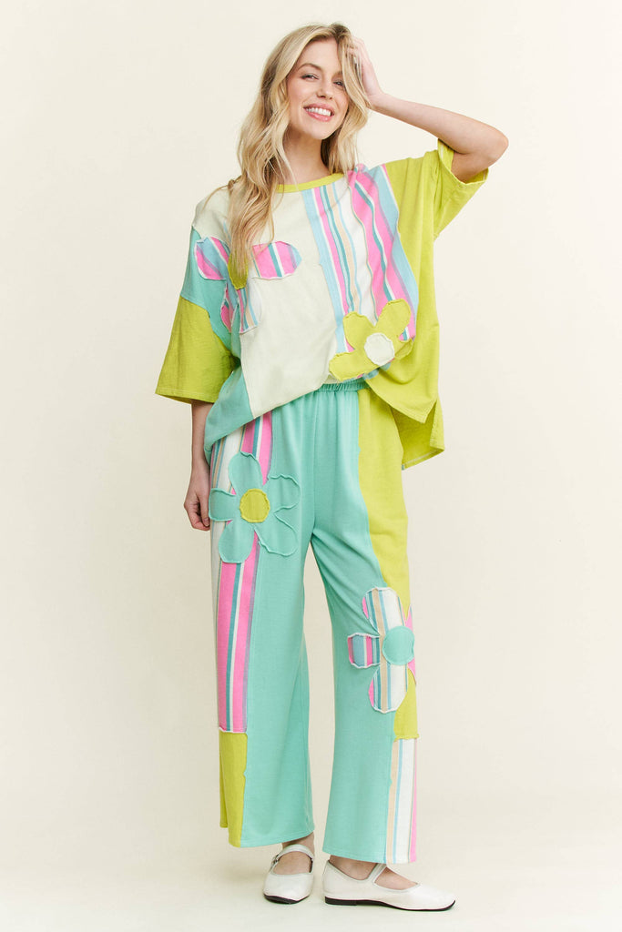 Striped Flower Patched Washed Casual top with matching pant