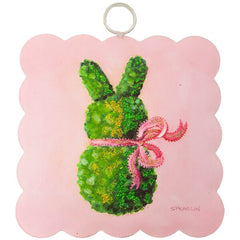 Scallop pink boxwood bunny