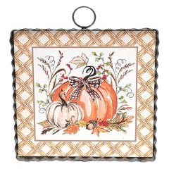 Festive pumpkin charm