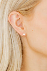 Screwback Stud Earrings - Paige Pear