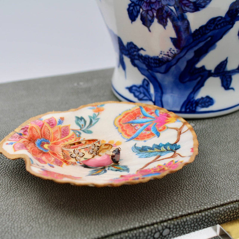 Royal Heirloom Shell Jewelry and Trinket Dish