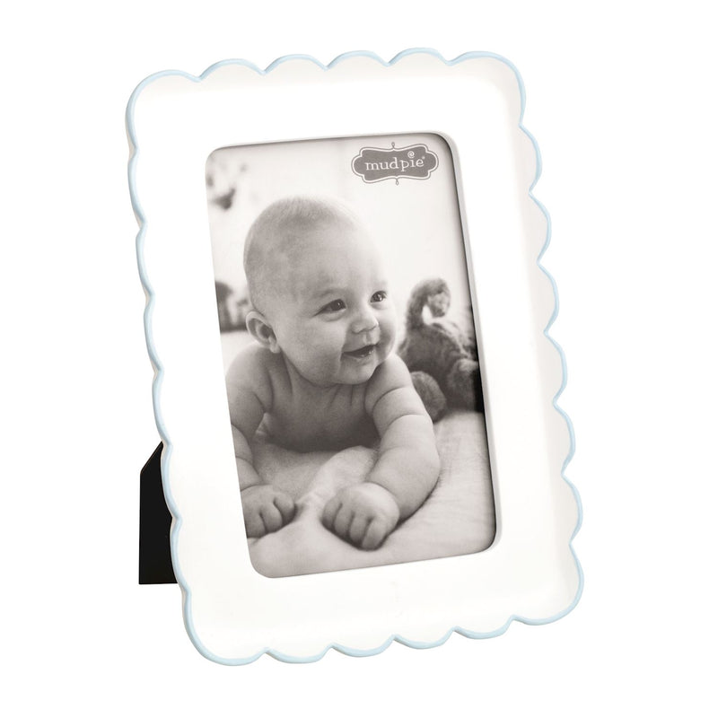 Scalloped resin frame