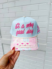 Its a very good day hat