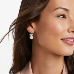 Charlotte earring pearl