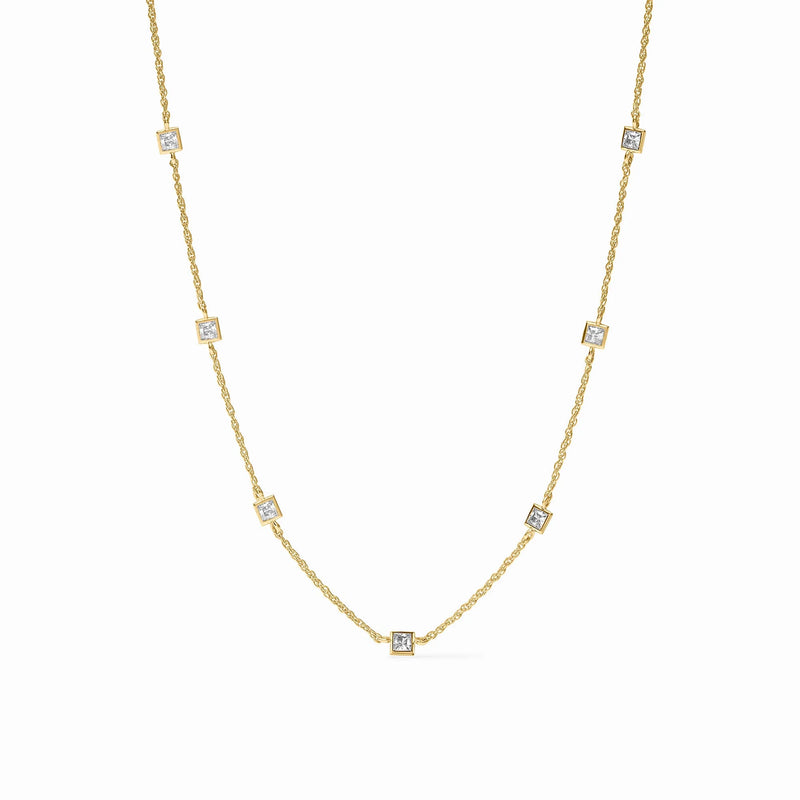 Jolie delicate necklace