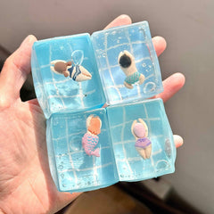 Maltose Swimming Pool summer vibe squishy toy-random color: Cube