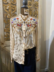 Durango- Ruffle neck shirt