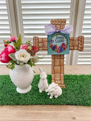 Wicker cross display