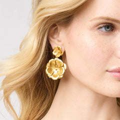 Bloom statement earring