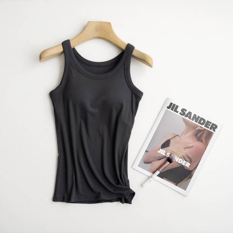 Essential Basic Rib Soft tank top w built in bra