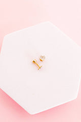 Screwback Stud Earrings - Leo - Clear