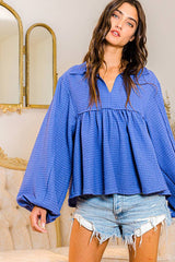 Collared Split Neck Pleating Top