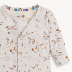 Born to run magnetic footie