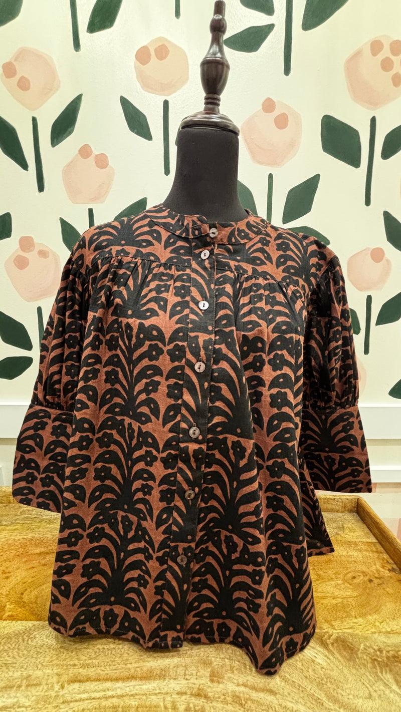 Black poet shirt