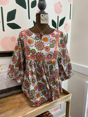 Abundant colors top
