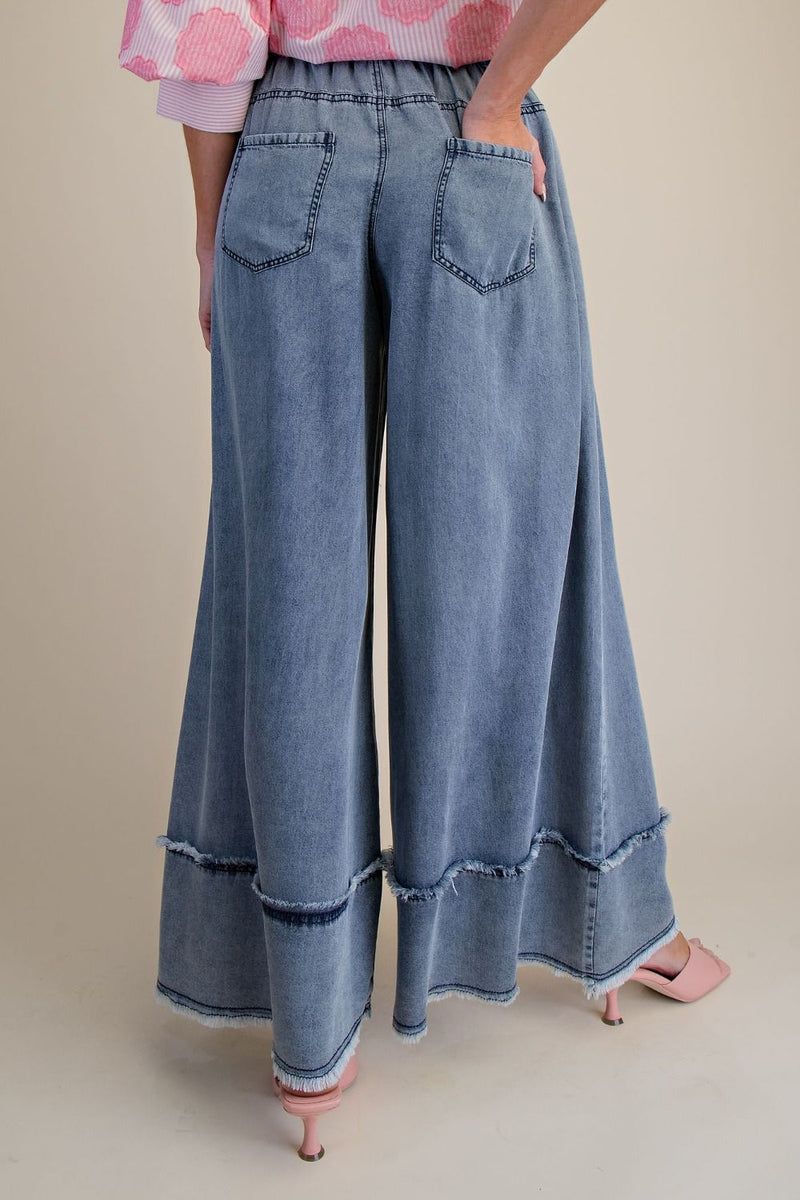 Fray hem wide leg denim