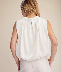 Sleeveless pleated balloon top