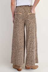Leopard print washed pants