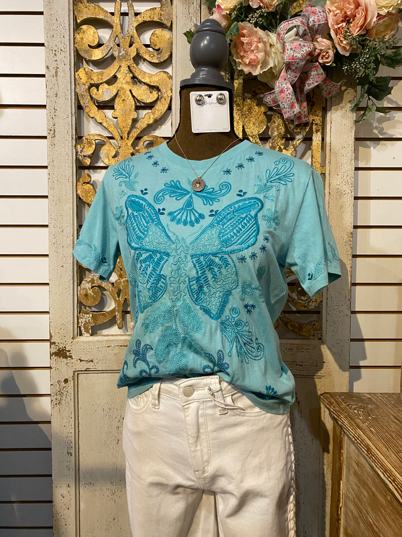 Benedita- Crew Neck Tee