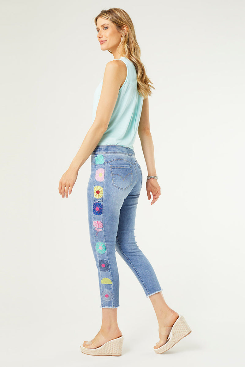 OMG SKINNY CAPRI WITH FLORAL SIDE EMBROIDERY