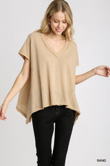V-neck boxy tee