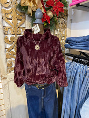 Poof Sleeve faux fur popover