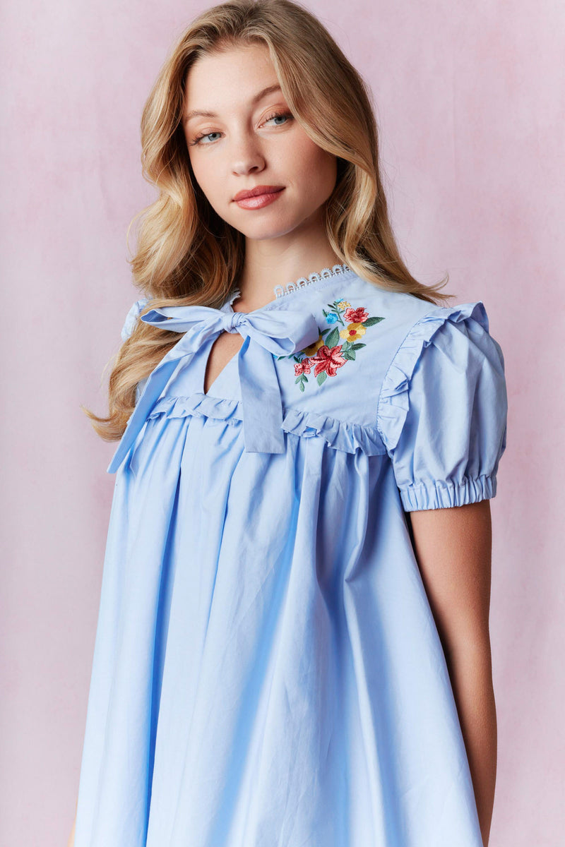 Ruffled A-line dressed with puffed sleeve