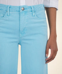 Meg HR Fab AB- Capri Blue