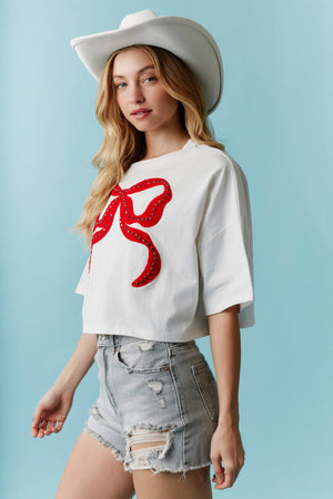 Red bow tee
