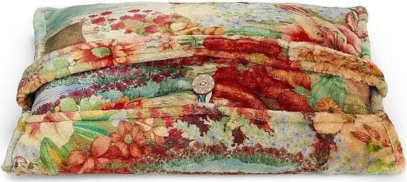 Astoria travel blanket