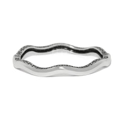 Inner circle narrow bangle