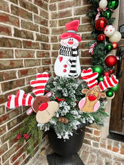 Candy cane reindeer stake