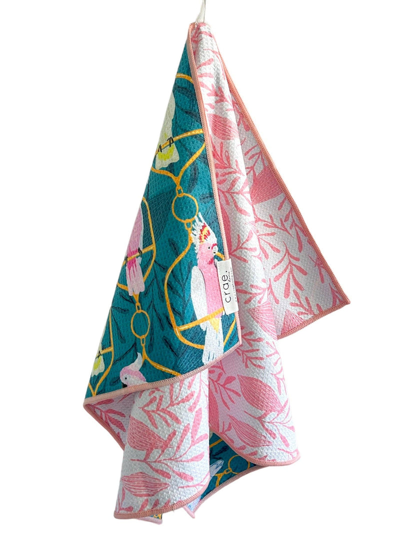 Bouffant: Reversible Hand Towel: Turquoise/White/Pink / 19x29 in / Hand Towel