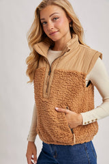 SHERPA CONTRAST HIGH STAND COLLAR VEST