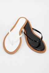 PATENT THONG SANDAL CONTRAST COLOR OUTSOLE